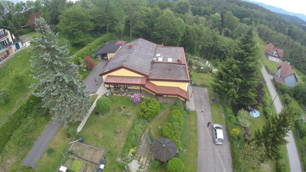 Haus Renarth - Michaela Pro Kitzeck im Sausal Exterior foto