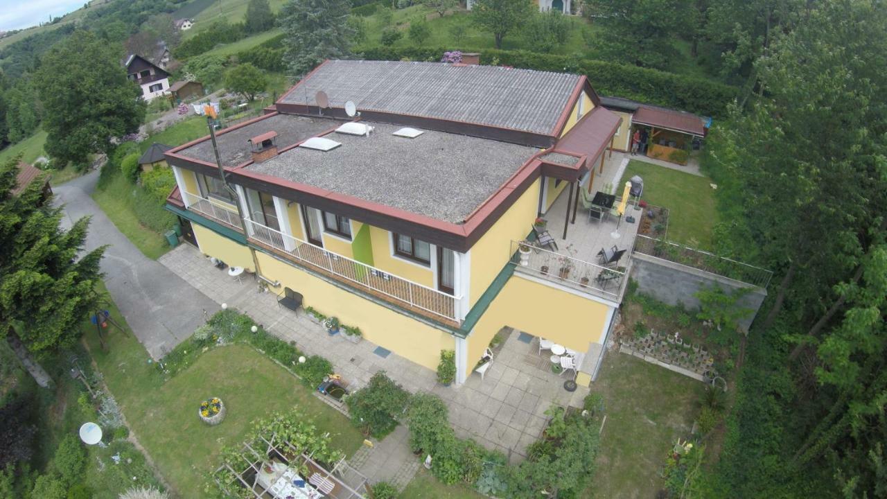 Haus Renarth - Michaela Pro Kitzeck im Sausal Exterior foto