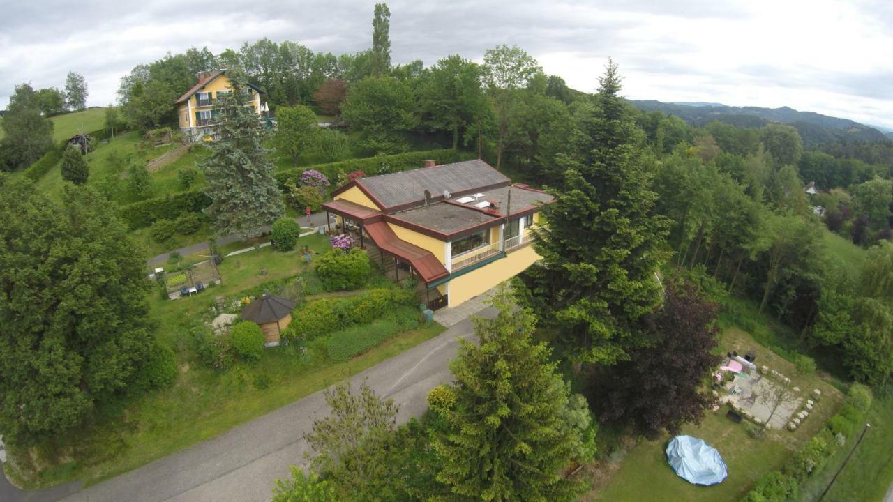Haus Renarth - Michaela Pro Kitzeck im Sausal Exterior foto
